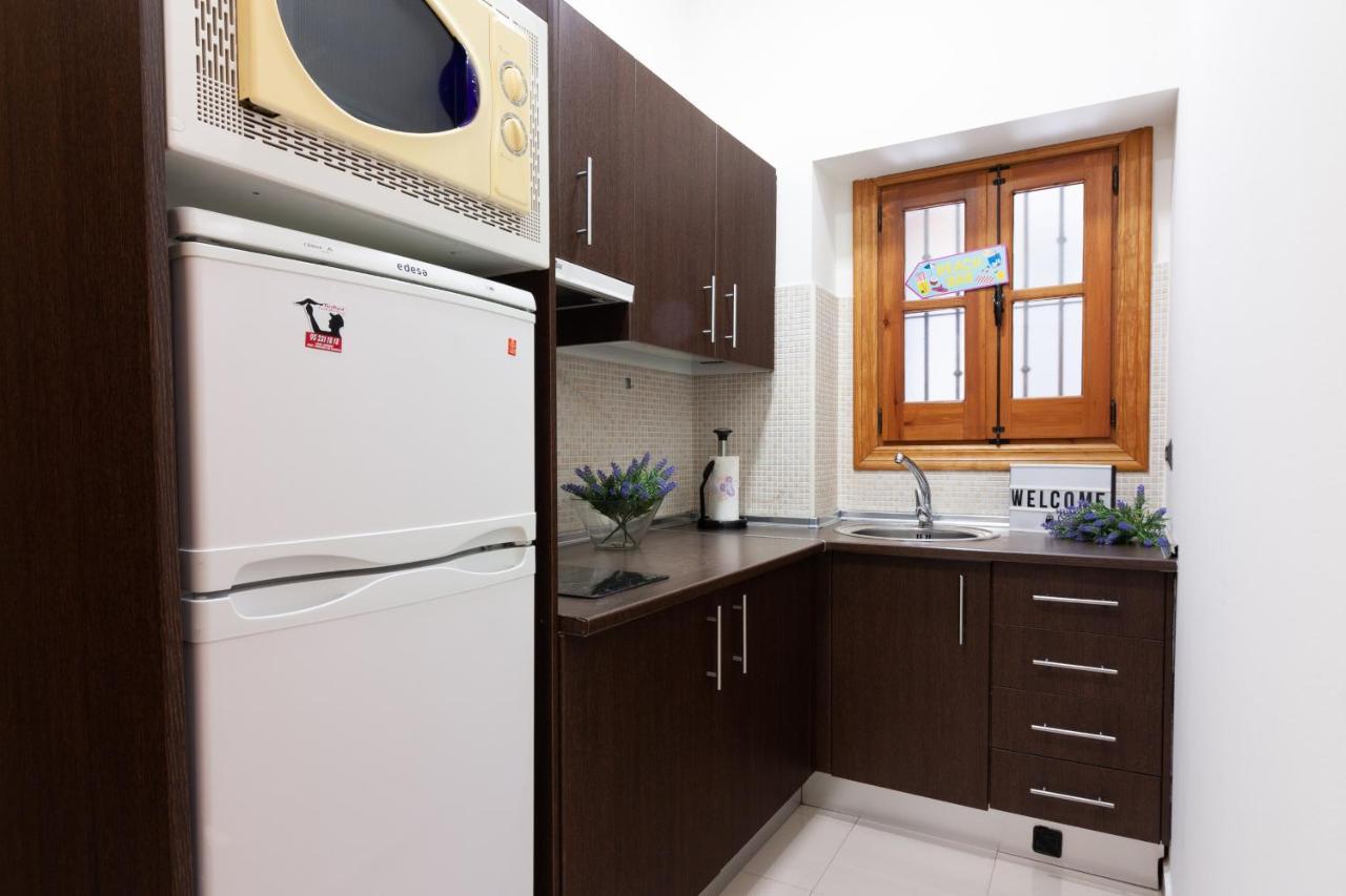 Apartment Sea & Wave Carreteria *