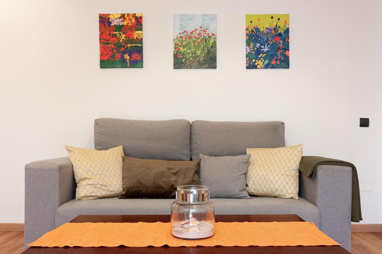 Apartment Sea & Wave Carreteria *