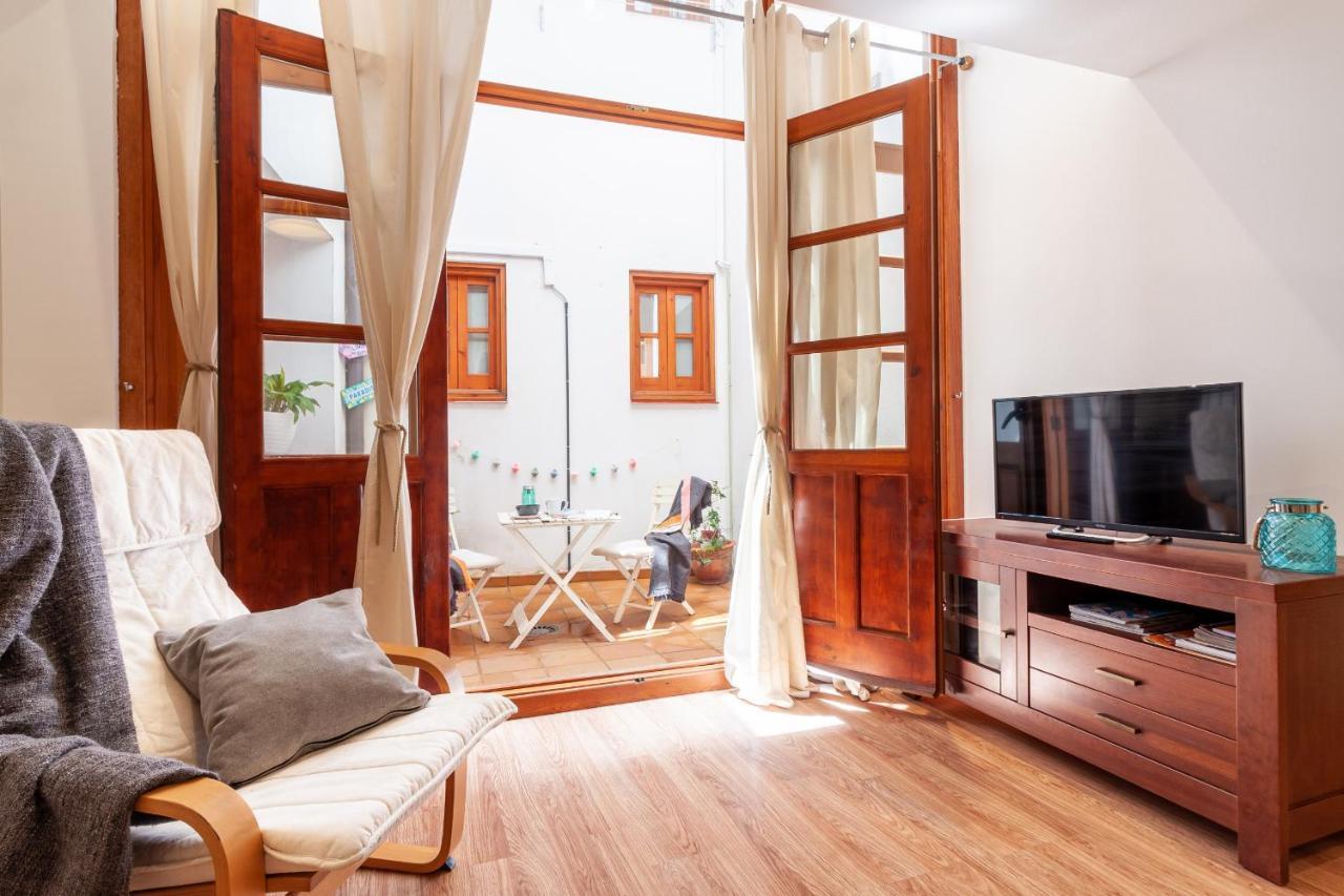 Apartment Sea & Wave Carreteria *