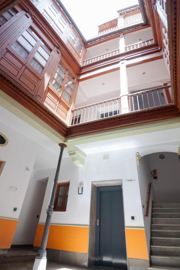 Sea & Wave Carreteria Apartment Málaga